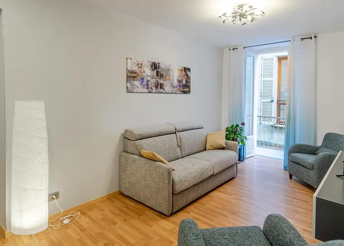 Sharazad Apartament Pallanza